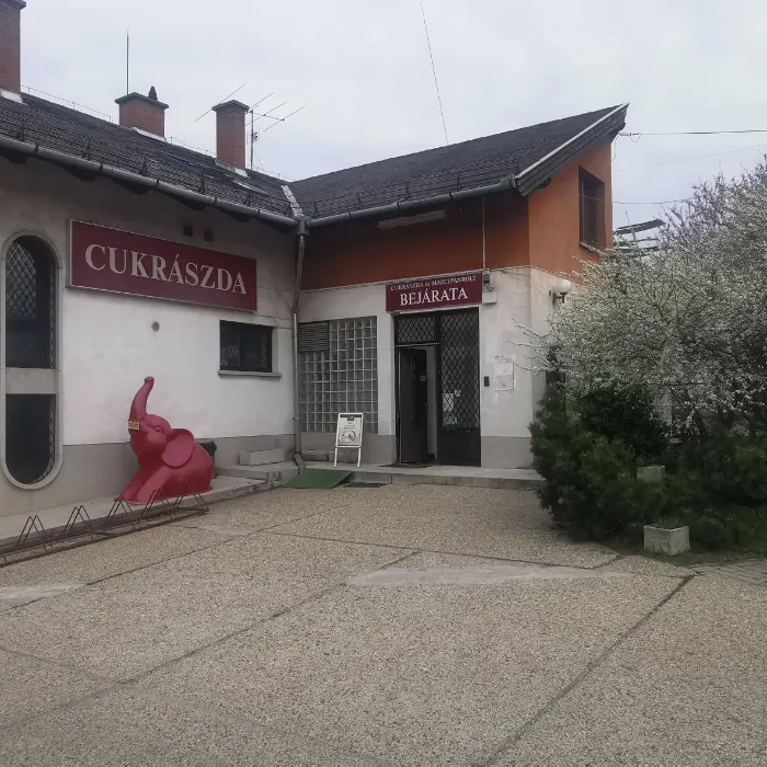 Vörösvár Cukrászda, Pilisvörösvár